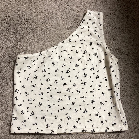 BRANDY MELVILLE Blythe Tank - Picture 2 of 4
